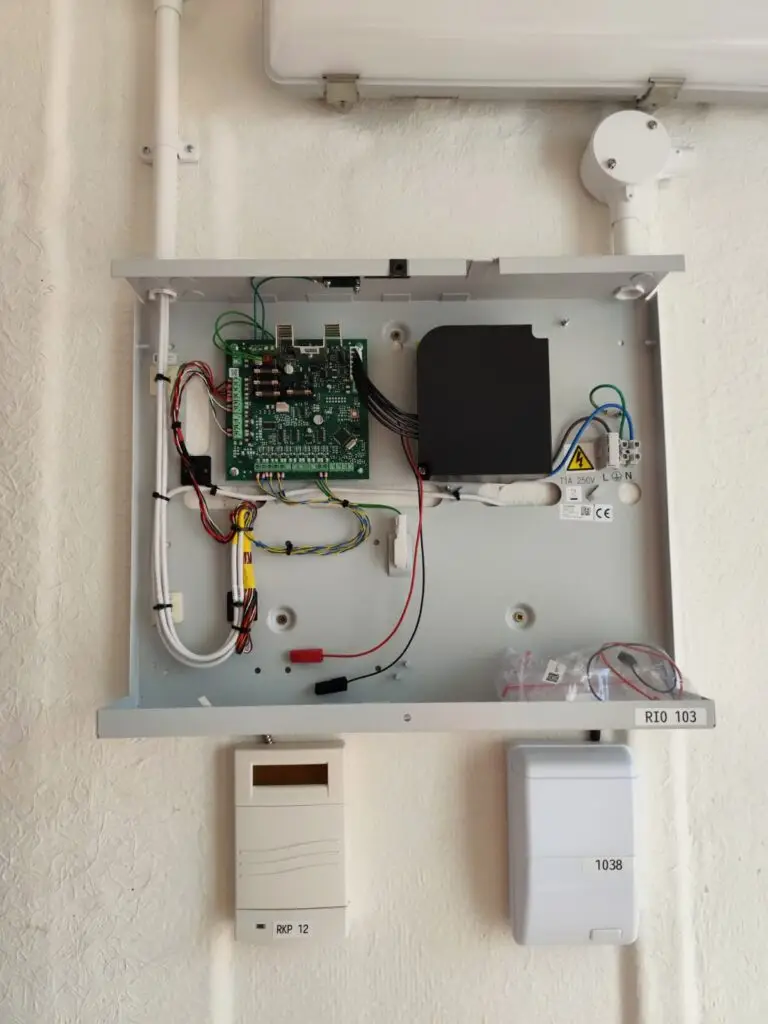 Wired and wireless intruder alarm comparison for UK properties